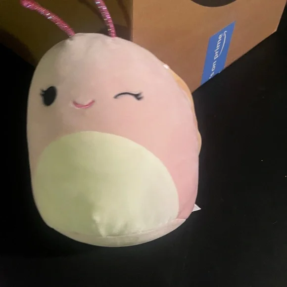 Squishmellow pick any two for the price of 1 - Picture 6 of 6